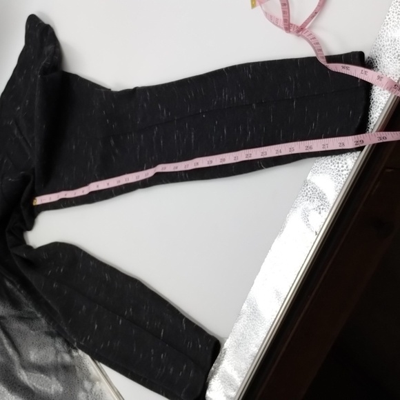 Time & Tru women's size medium (8-10) heather black athletic stretch leg… - Picture 8 of 12